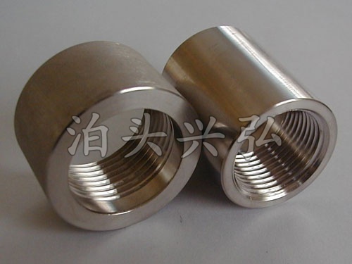 管接头